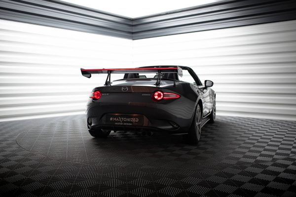 Mercedes-AMG GT C C190 (facelift) - Aileron traseiro em carbono + LED | CF-MA-MX5-4-WING5-UPP-245-P+LED | Produto Maxton Design distribuído por Unicartuning. Mercedes-AMG GT C C190 (facelift) - Aileron traseiro em carbono + LED | CF-MA-MX5-4-WING5-UPP-245-P+LED | Produto Maxton Design distribuído por Unicartuning.
