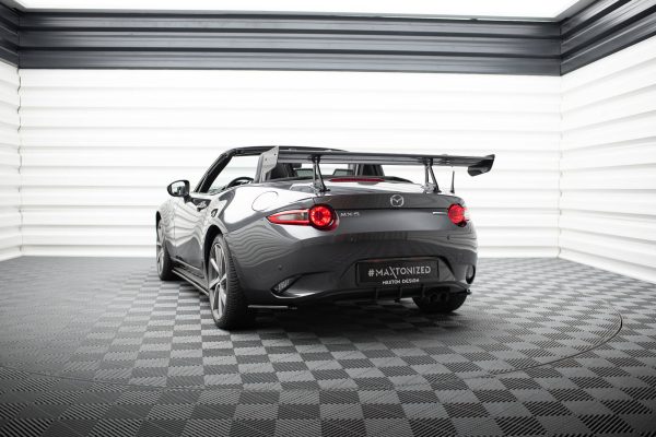 Mazda Mx-5 Nd (mk4) - Aileron traseiro em carbono | CF-MA-MX5-4-WING5-UPP-245-P | Produto Maxton Design distribuído por Unicartuning. Mazda Mx-5 Nd (mk4) - Aileron traseiro em carbono | CF-MA-MX5-4-WING5-UPP-245-P | Produto Maxton Design distribuído por Unicartuning.