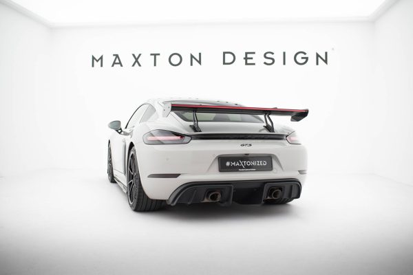 Porsche 718 Cayman 982c - Aileron traseiro em carbono V.2 + LED | CF-PO-CA-718-GTS-WING5-UPP-245-P+LED-2 | Produto Maxton Design distribuído por Unicartuning. Porsche 718 Cayman 982c - Aileron traseiro em carbono V.2 + LED | CF-PO-CA-718-GTS-WING5-UPP-245-P+LED-2 | Produto Maxton Design distribuído por Unicartuning.