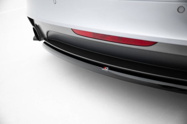 Audi TT S-Line 8j (facelift) - Central Difusor traseiro | AU-TT-2-SLINE-RD1G | Produto Maxton Design distribuído por Unicartuning.