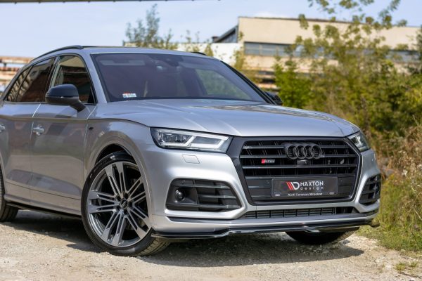 Audi SQ5 / Q5 S-Line Mkii - Lâmina frontal | AU-SQ5-2-FD1G | Produto Maxton Design distribuído por Unicartuning. Audi SQ5 / Q5 S-Line Mkii - Lâmina frontal | AU-SQ5-2-FD1G | Produto Maxton Design distribuído por Unicartuning.