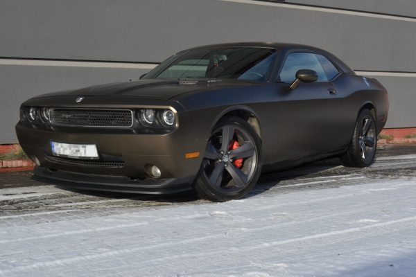 Dodge Challenger Mk3. Phase-i SRT 8 Coupé - Lâmina frontal | DO-CHL-3-SRT8-FD1G | Produto Maxton Design distribuído por Unicartuning. Dodge Challenger Mk3. Phase-i SRT 8 Coupé - Lâmina frontal | DO-CHL-3-SRT8-FD1G | Produto Maxton Design distribuído por Unicartuning.