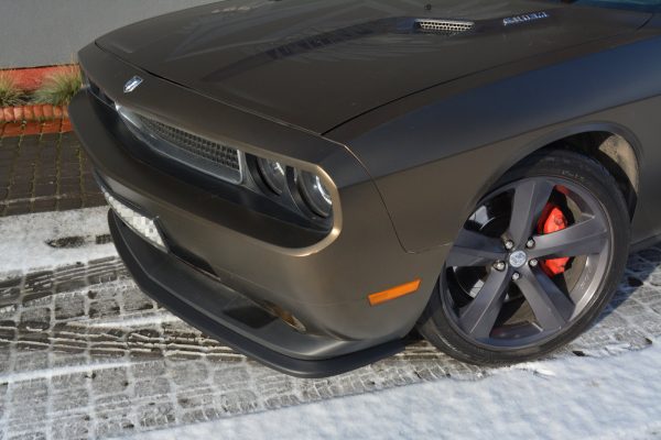 Dodge Challenger Mk3. Phase-i SRT 8 Coupé - Lâmina frontal | DO-CHL-3-SRT8-FD1G | Produto Maxton Design distribuído por Unicartuning. Dodge Challenger Mk3. Phase-i SRT 8 Coupé - Lâmina frontal | DO-CHL-3-SRT8-FD1G | Produto Maxton Design distribuído por Unicartuning.