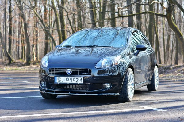 Fiat Grande Punto Abarth - Lâmina frontal | FI-GP-1-FD1G | Produto Maxton Design distribuído por Unicartuning.