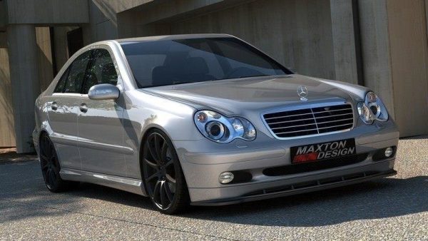Mercedes-Benz C63 AMG Sedan / Estate W204 / S204 - Lâmina frontal | ME-C-203-FD1G | Produto Maxton Design distribuído por Unicartuning. Mercedes-Benz C63 AMG Sedan / Estate W204 / S204 - Lâmina frontal | ME-C-203-FD1G | Produto Maxton Design distribuído por Unicartuning.