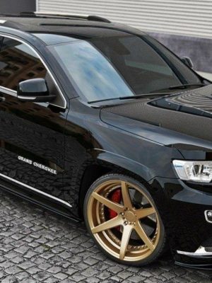 Jeep Grand Cherokee Wk2 Summit (facelift) - Lâmina frontal | JE-GC-4F-SU-FD1G | Produto Maxton Design distribuído por Unicartuning. Jeep Grand Cherokee Wk2 Summit (facelift) - Lâmina frontal | JE-GC-4F-SU-FD1G | Produto Maxton Design distribuído por Unicartuning.