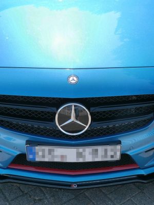 Mercedes-Benz W176 AMG-line Preface - Lâmina frontal | ME-A-176-AMGLINE-FD1G | Produto Maxton Design distribuído por Unicartuning.
