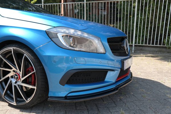 Mercedes-Benz W176 AMG-line Preface - Lâmina frontal | ME-A-176-AMGLINE-FD1G | Produto Maxton Design distribuído por Unicartuning. Mercedes-Benz W176 AMG-line Preface - Lâmina frontal | ME-A-176-AMGLINE-FD1G | Produto Maxton Design distribuído por Unicartuning.