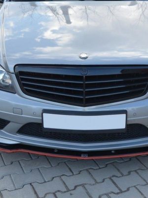 Mercedes-Benz C Sedan / Estate AMG-line W204 / S204 - Lâmina frontal | ME-C-204-AMGLINE-FD1G | Produto Maxton Design distribuído por Unicartuning. Mercedes-Benz C Sedan / Estate AMG-line W204 / S204 - Lâmina frontal | ME-C-204-AMGLINE-FD1G | Produto Maxton Design distribuído por Unicartuning.