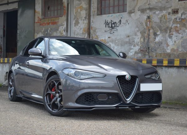 Alfa Romeo Giulia Veloce - Lâmina frontal V.1 | AL-GI-1-VEL-FD1G | Produto Maxton Design distribuído por Unicartuning.