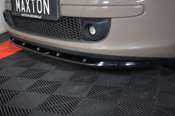 Fiat 500 Hatchback Preface - Lâmina frontal V.1 | FI-500-FD1G | Produto Maxton Design distribuído por Unicartuning.