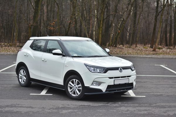 Ssangyong Tivoli - Lâmina frontal V.1 | SY-TI-1-FD1G | Produto Maxton Design distribuído por Unicartuning. Ssangyong Tivoli - Lâmina frontal V.1 | SY-TI-1-FD1G | Produto Maxton Design distribuído por Unicartuning.
