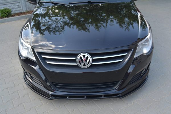Volkswagen Passat CC Standard (prefacelift) - Lâmina frontal V.1 | VW-PA-CC-FD1G | Produto Maxton Design distribuído por Unicartuning. Volkswagen Passat CC Standard (prefacelift) - Lâmina frontal V.1 | VW-PA-CC-FD1G | Produto Maxton Design distribuído por Unicartuning.