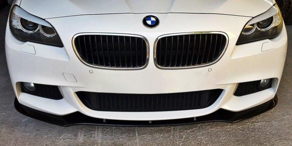 BMW 5 F10/f11 Mpack - Lâmina frontal V.1 | BM-5-10-MPACK-FD1G | Produto Maxton Design distribuído por Unicartuning. BMW 5 F10/f11 Mpack - Lâmina frontal V.1 | BM-5-10-MPACK-FD1G | Produto Maxton Design distribuído por Unicartuning.