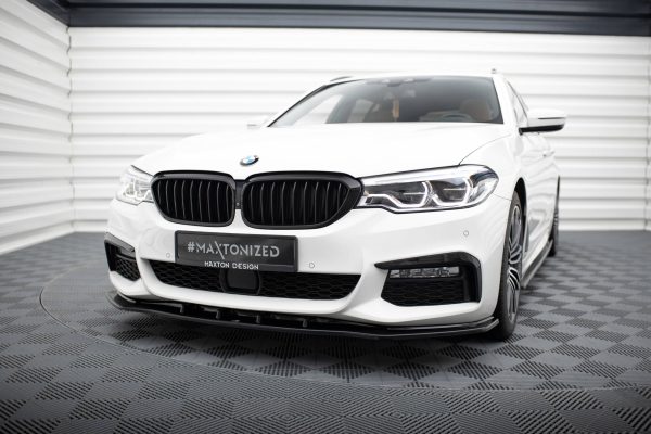 BMW 5 G30/ G31 Pack M - Lâmina frontal V.1 | BM-5-G30-MPACK-FD1G | Produto Maxton Design distribuído por Unicartuning. BMW 5 G30/ G31 Pack M - Lâmina frontal V.1 | BM-5-G30-MPACK-FD1G | Produto Maxton Design distribuído por Unicartuning.