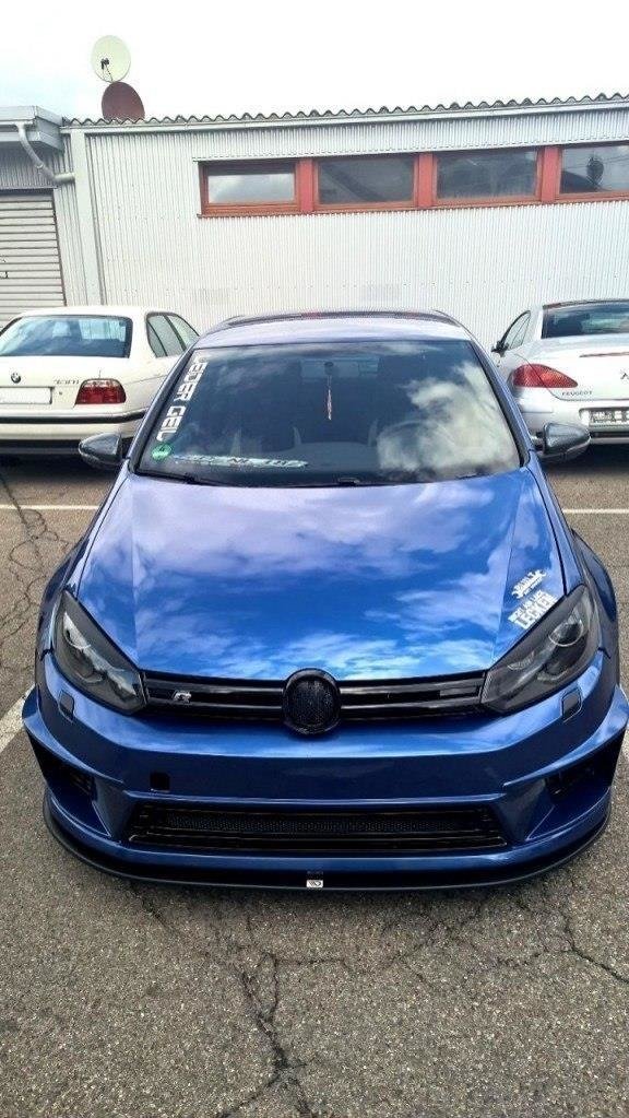 Volkswagen Golf VI R (cnc) - Lâmina frontal | VW-GO-6-R400-FD1G | Produto Maxton Design distribuído por Unicartuning. Volkswagen Golf VI R (cnc) - Lâmina frontal | VW-GO-6-R400-FD1G | Produto Maxton Design distribuído por Unicartuning.
