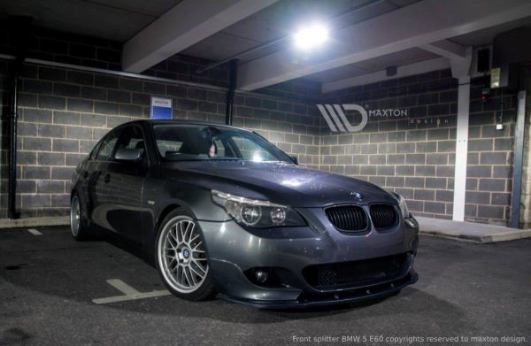 BMW 5 E60 < Generation V > - Lâmina frontal | BM-5-60F-MPACK-FD1G | Produto Maxton Design distribuído por Unicartuning.