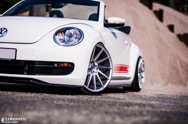 Volkswagen Beetle - Lâmina frontal V.1 | VW-BE-FD1G | Produto Maxton Design distribuído por Unicartuning.