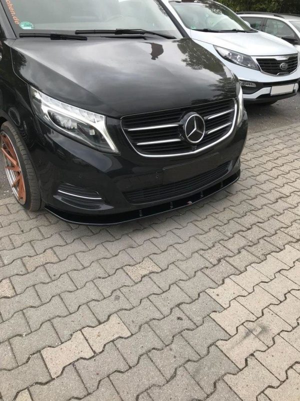 Mercedes-Benz V-class W447 - Lâmina frontal V.2 | ME-V-447-FD2G | Produto Maxton Design distribuído por Unicartuning.