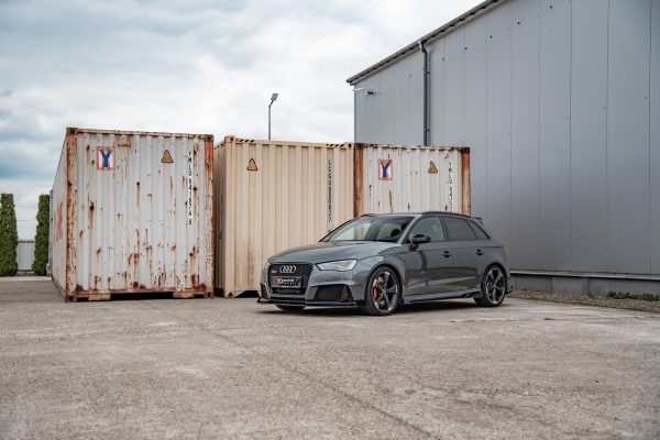 Audi RS3 8V Sportback - Splitters | AURS38VCNC-FSF1G | Produto Maxton Design distribuído por Unicartuning. Audi RS3 8V Sportback - Splitters | AURS38VCNC-FSF1G | Produto Maxton Design distribuído por Unicartuning.