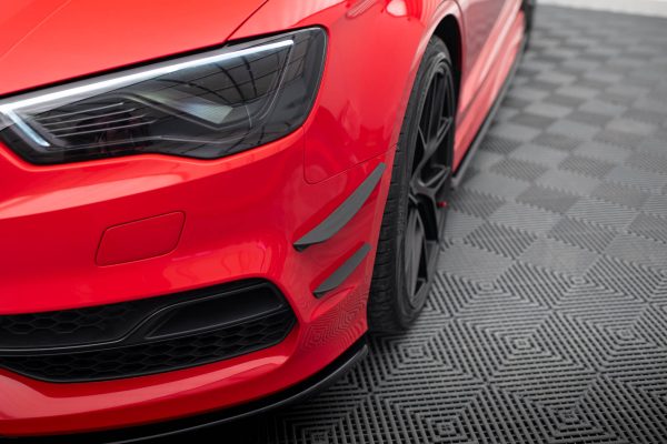 Audi S3 / A3 S-Line 8V Sedan / Cabrio - Lâminas laterais frontais | AU-S3-8V-S-CAN1 | Produto Maxton Design distribuído por Unicartuning. Audi S3 / A3 S-Line 8V Sedan / Cabrio - Lâminas laterais frontais | AU-S3-8V-S-CAN1 | Produto Maxton Design distribuído por Unicartuning.