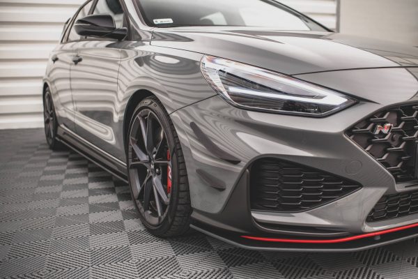 Hyundai I30 N Hatchback/fastback Mk3 (facelift) - Lâminas laterais frontais | HY-I30-3F-N-CAN1 | Produto Maxton Design distribuído por Unicartuning. Hyundai I30 N Hatchback/fastback Mk3 (facelift) - Lâminas laterais frontais | HY-I30-3F-N-CAN1 | Produto Maxton Design distribuído por Unicartuning.
