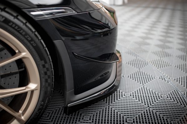 Porsche 911 992 GT3 - Lâminas laterais frontais | PO-911-992-GT3-CAN1 | Produto Maxton Design distribuído por Unicartuning. Porsche 911 992 GT3 - Lâminas laterais frontais | PO-911-992-GT3-CAN1 | Produto Maxton Design distribuído por Unicartuning.