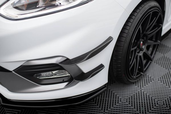 Ford Fiesta Mk8 ST / ST-line - Lâminas laterais frontais V.2 | FO-FI-8-STLINE-CAN2 | Produto Maxton Design distribuído por Unicartuning.