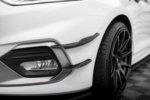 Ford Fiesta Mk8 ST / ST-line - Lâminas laterais frontais V.2 | FO-FI-8-STLINE-CAN2 | Produto Maxton Design distribuído por Unicartuning.