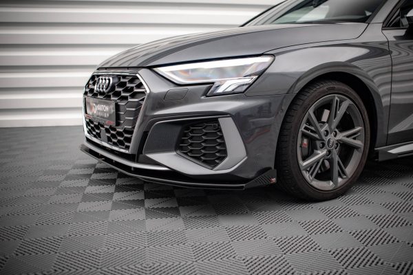 Audi S3/a3 S-Line 8Y - Splitters frontais | AUA38YSLINECNC-FSF1G | Produto Maxton Design distribuído por Unicartuning.