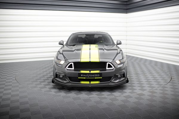 Ford Mustang GT Mk6 - Splitters frontais | FOMU6GTCNC-FSF1G | Produto Maxton Design distribuído por Unicartuning.