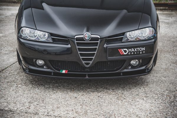 Alfa Romeo 156 (facelift) - Lâmina frontal | AL-156F-FD1G | Produto Maxton Design distribuído por Unicartuning.