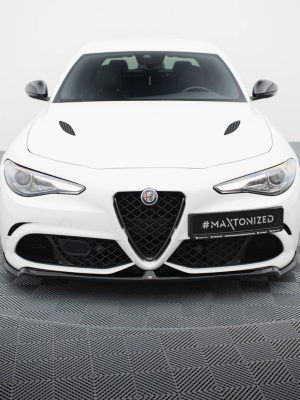 Alfa Romeo Giulia Quadrifoglio - Lâmina frontal | AL-GI-1-QV-FD1G | Produto Maxton Design distribuído por Unicartuning. Alfa Romeo Giulia Quadrifoglio - Lâmina frontal | AL-GI-1-QV-FD1G | Produto Maxton Design distribuído por Unicartuning.