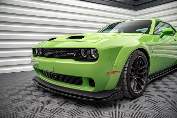 Dodge Challenger SRT Hellcat Wide Mk3 - Lâmina frontal | DO-CHL-3F-SRT-HC-FD1G | Produto Maxton Design distribuído por Unicartuning. Dodge Challenger SRT Hellcat Wide Mk3 - Lâmina frontal | DO-CHL-3F-SRT-HC-FD1G | Produto Maxton Design distribuído por Unicartuning.