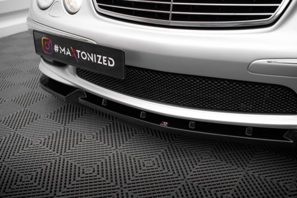 Mercedes-Benz E 55 AMG W211 - Lâmina frontal | ME-E-211-AMG-FD1G | Produto Maxton Design distribuído por Unicartuning. Mercedes-Benz E 55 AMG W211 - Lâmina frontal | ME-E-211-AMG-FD1G | Produto Maxton Design distribuído por Unicartuning.