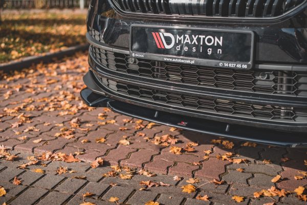 Skoda Karoq Sport line - Lâmina frontal | SK-KA-1-SL-FD1G | Produto Maxton Design distribuído por Unicartuning. Skoda Karoq Sport line - Lâmina frontal | SK-KA-1-SL-FD1G | Produto Maxton Design distribuído por Unicartuning.