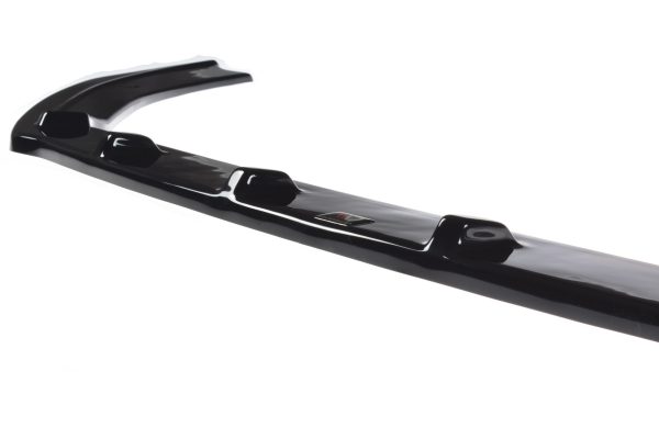 Audi RS3 8V Fl Sedan - Lâmina frontal V.1 | AU-RS3-8VF-S-FD1G | Produto Maxton Design distribuído por Unicartuning. Audi RS3 8V Fl Sedan - Lâmina frontal V.1 | AU-RS3-8VF-S-FD1G | Produto Maxton Design distribuído por Unicartuning.