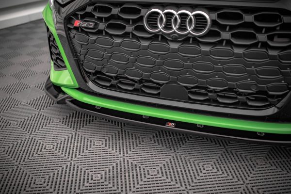Audi RS3 Sedan 8Y - Lâmina frontal V.1 | AU-RS3-8Y-S-FD1G | Produto Maxton Design distribuído por Unicartuning. Audi RS3 Sedan 8Y - Lâmina frontal V.1 | AU-RS3-8Y-S-FD1G | Produto Maxton Design distribuído por Unicartuning.