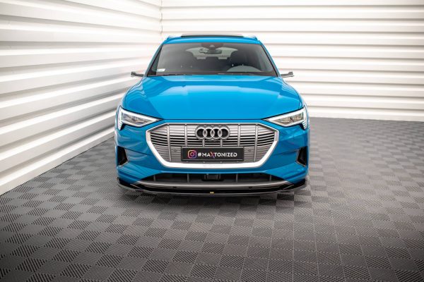 Audi E-tron - Lâmina frontal V.1 | AU-ETRON-1-FD1G | Produto Maxton Design distribuído por Unicartuning. Audi E-tron - Lâmina frontal V.1 | AU-ETRON-1-FD1G | Produto Maxton Design distribuído por Unicartuning.