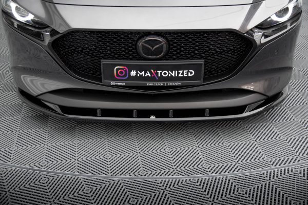 Mazda 3 Mk4 - Lâmina frontal V.1 | MA-3-4-FD1G | Produto Maxton Design distribuído por Unicartuning.