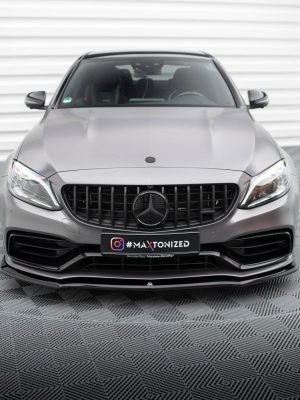 Mercedes-AMG C63 Sedan / Estate W205 (facelift) - Lâmina frontal V.1 | ME-C-205F-63-FD1G | Produto Maxton Design distribuído por Unicartuning. Mercedes-AMG C63 Sedan / Estate W205 (facelift) - Lâmina frontal V.1 | ME-C-205F-63-FD1G | Produto Maxton Design distribuído por Unicartuning.