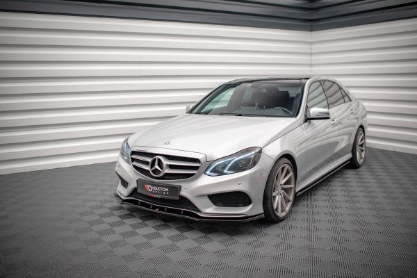 Mercedes-Benz E AMG-line Sedan W212 (facelift) - Lâmina frontal V.1 | ME-E-212F-AMGLINE-FD1G | Produto Maxton Design distribuído por Unicartuning. Mercedes-Benz E AMG-line Sedan W212 (facelift) - Lâmina frontal V.1 | ME-E-212F-AMGLINE-FD1G | Produto Maxton Design distribuído por Unicartuning.