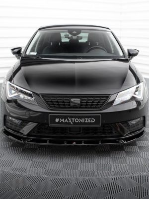 Seat Leon Mk3 (facelift) - Lâmina frontal V.1 | SE-LE-3F-FD1G | Produto Maxton Design distribuído por Unicartuning. Seat Leon Mk3 (facelift) - Lâmina frontal V.1 | SE-LE-3F-FD1G | Produto Maxton Design distribuído por Unicartuning.