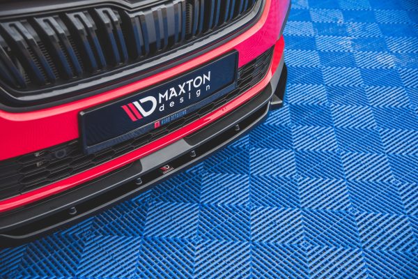 Skoda Kamiq Mk1 - Lâmina frontal V.1 | SK-KM-1-FD1G | Produto Maxton Design distribuído por Unicartuning. Skoda Kamiq Mk1 - Lâmina frontal V.1 | SK-KM-1-FD1G | Produto Maxton Design distribuído por Unicartuning.
