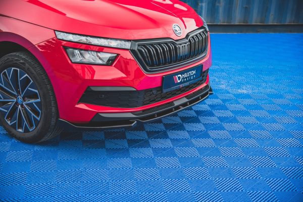 Skoda Kamiq Mk1 - Lâmina frontal V.1 | SK-KM-1-FD1G | Produto Maxton Design distribuído por Unicartuning. Skoda Kamiq Mk1 - Lâmina frontal V.1 | SK-KM-1-FD1G | Produto Maxton Design distribuído por Unicartuning.