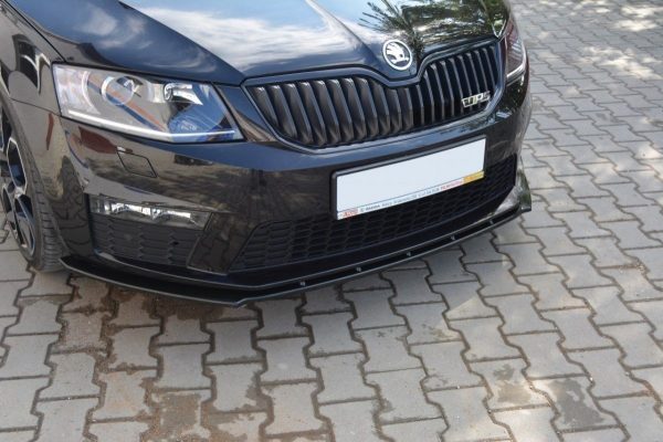 Skoda Octavia RS Mk3 - Lâmina frontal V.1 | SK-OC-3-RS-FD1G | Produto Maxton Design distribuído por Unicartuning. Skoda Octavia RS Mk3 - Lâmina frontal V.1 | SK-OC-3-RS-FD1G | Produto Maxton Design distribuído por Unicartuning.