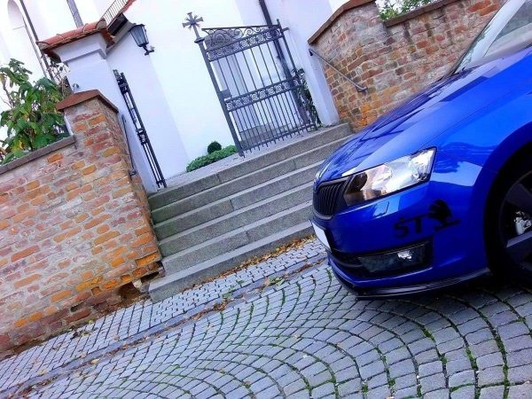 Skoda Rapid - Lâmina frontal V.1 | SK-RA-1-FD1G | Produto Maxton Design distribuído por Unicartuning. Skoda Rapid - Lâmina frontal V.1 | SK-RA-1-FD1G | Produto Maxton Design distribuído por Unicartuning.