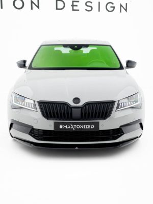 Skoda Superb Liftback / Combi Mk3 - Lâmina frontal V.1 | SK-SU-3-FD1G | Produto Maxton Design distribuído por Unicartuning. Skoda Superb Liftback / Combi Mk3 - Lâmina frontal V.1 | SK-SU-3-FD1G | Produto Maxton Design distribuído por Unicartuning.