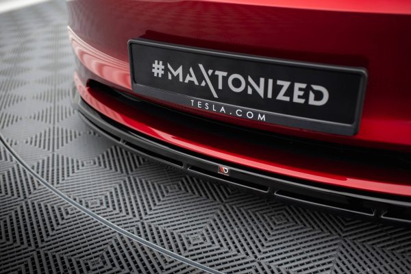 Tesla Model 3 Project Highland (facelift) - Lâmina frontal V.1 | TE-MODEL3-1F-FD1G+FD1RG | Produto Maxton Design distribuído por Unicartuning. Tesla Model 3 Project Highland (facelift) - Lâmina frontal V.1 | TE-MODEL3-1F-FD1G+FD1RG | Produto Maxton Design distribuído por Unicartuning.