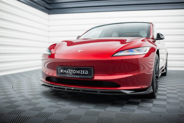 Tesla Model 3 Project Highland (facelift) - Lâmina frontal V.1 | TE-MODEL3-1F-FD1G+FD1RG | Produto Maxton Design distribuído por Unicartuning. Tesla Model 3 Project Highland (facelift) - Lâmina frontal V.1 | TE-MODEL3-1F-FD1G+FD1RG | Produto Maxton Design distribuído por Unicartuning.